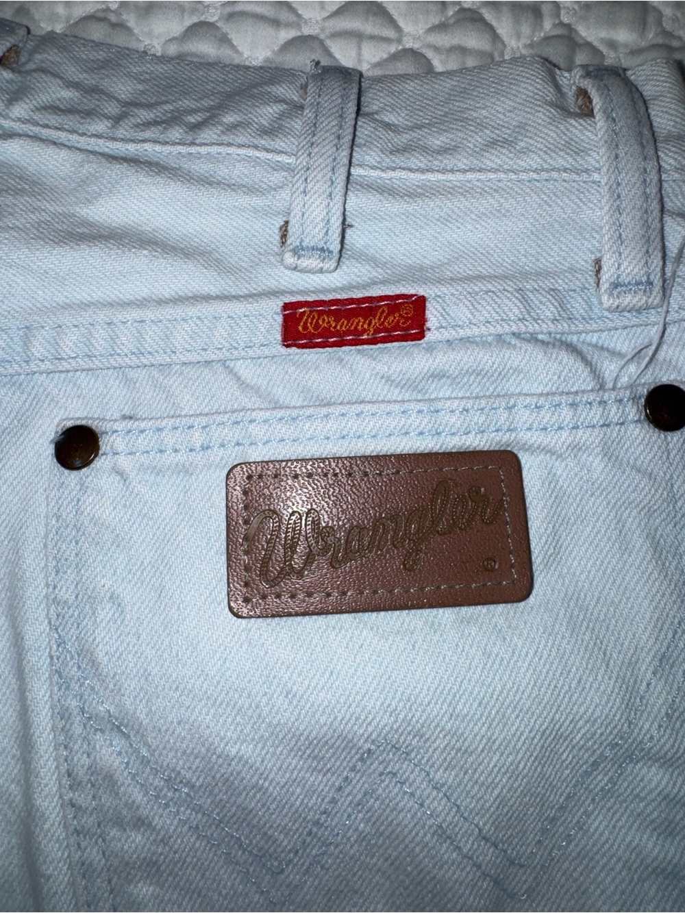 Vintage wrangler light wash jeans - Picture 12 of 16